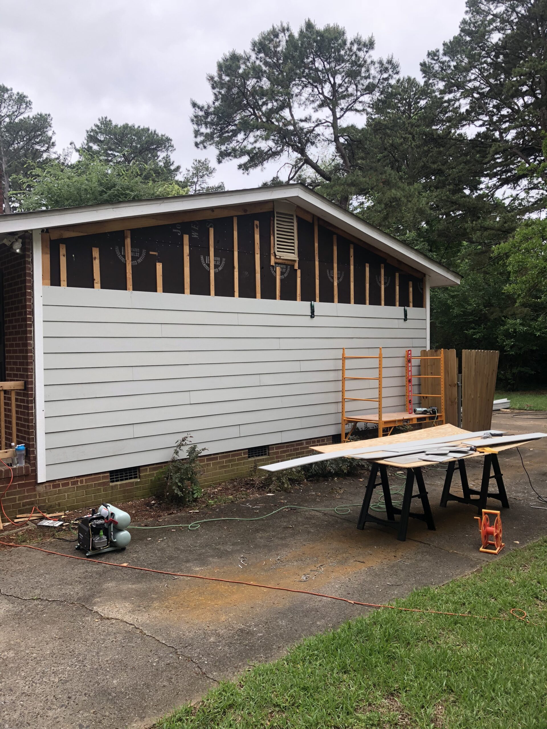 How to Install New Hardie Plank Siding Without Help (DIY Guide)
